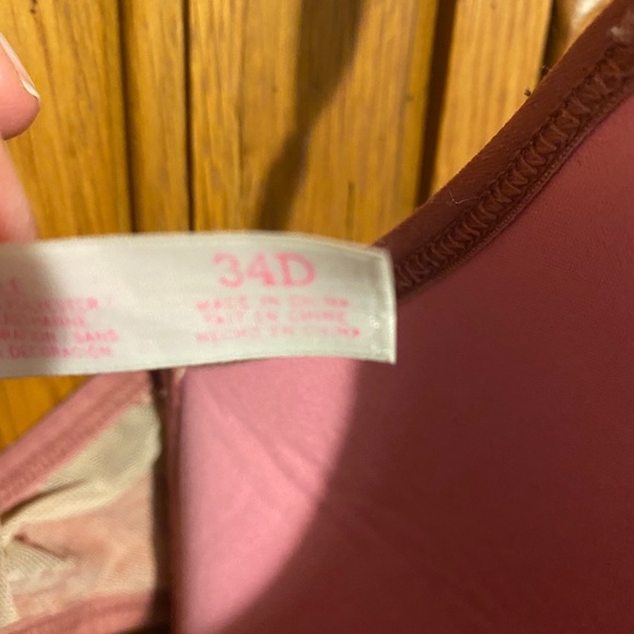 Pink Bra - Picture 3 of 3